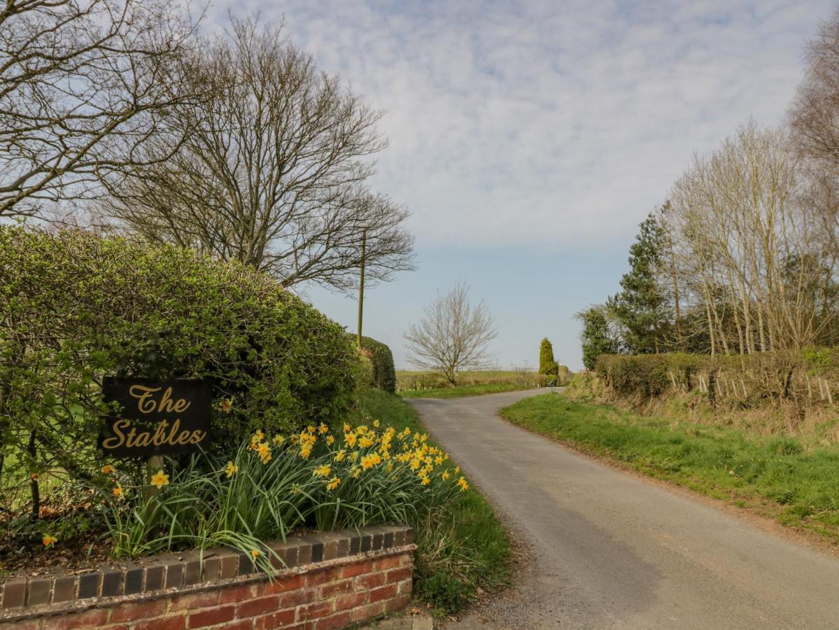The Stables Villa Stourbridge Bagian luar foto